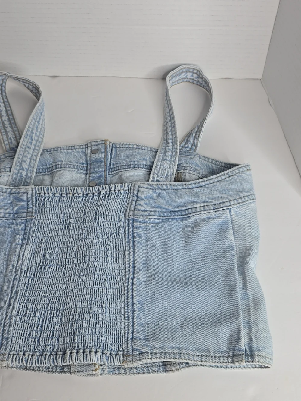 Levi's Women's Drea Tank Denim Top Large - Picture 10 of 10